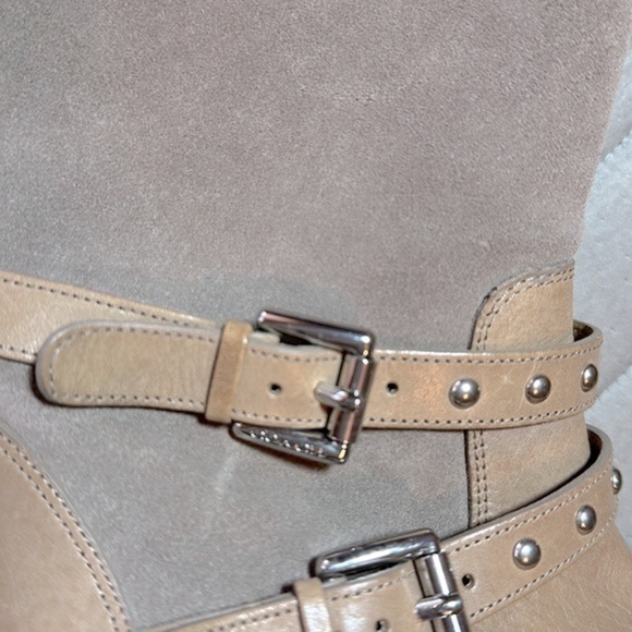 Coach genuine leather, suede booties, size 7.5 - Picture 10 of 11